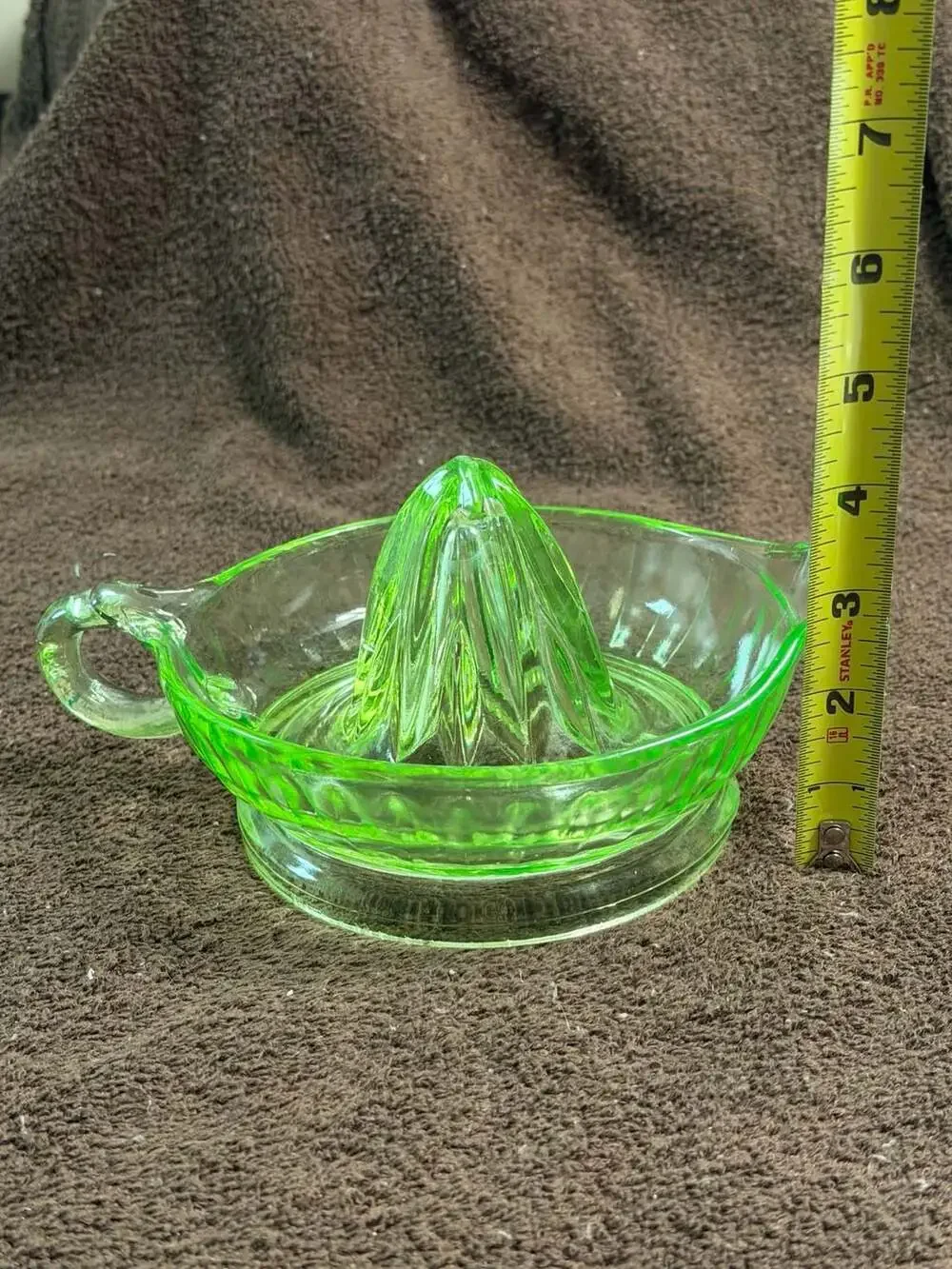 Vintage Depression Era Green Uranium Glass Citrus Juicer Reamer
